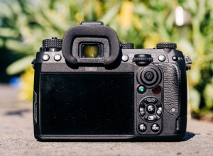 Revisión de la cámara Pentax K-3 Mark III:una DSLR sólida en un mundo sin espejo 