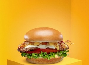 La fotografa di cibi e bevande Louise Palmberg realizza immagini abbastanza buone da poter essere mangiate 