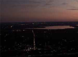 アクセス可能で素晴らしい空中映像の撮影：ドローンvsヘリコプター 