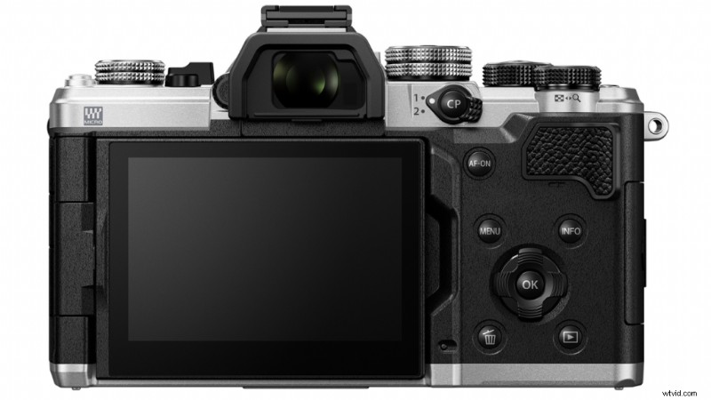 OM System lanceert OM-3-camera en nieuwe M.Zuiko-lenzen 