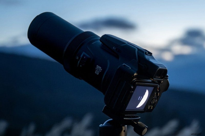 Nikon COOLPIX P1100:ongeëvenaarde zoom en prestaties in een compactcamera 