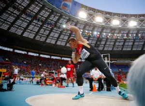 砲丸投げ論争:写真家の画像が金メダルの勝利につながる 