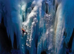 Dave Black s Stunning Light Painting Captures Thrilling Sports Moments