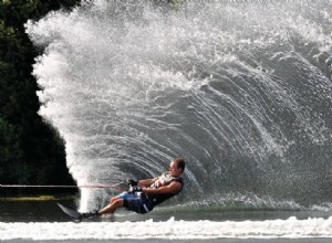 Waterskifotografie beheersen:tips voor het maken van verbluffende actiefoto s 