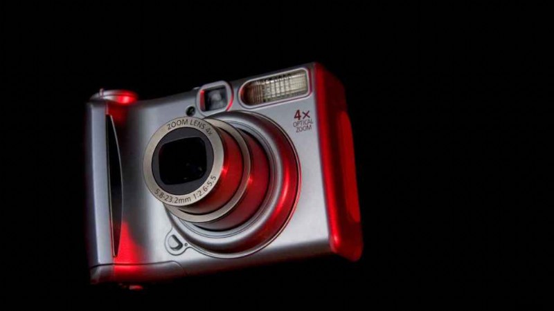 Beginnersgids voor vloguitrusting:essentiële uitrusting voor het starten van je kanaal 