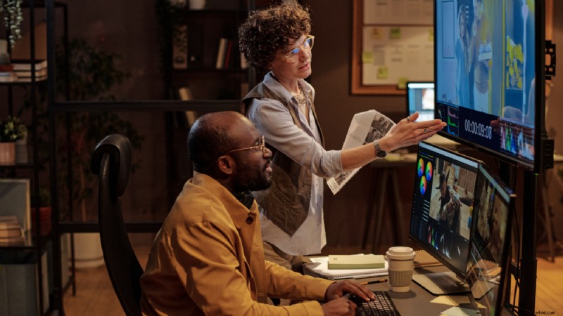 Postproductierollen:essentiële bijdragers aan het maken van films 