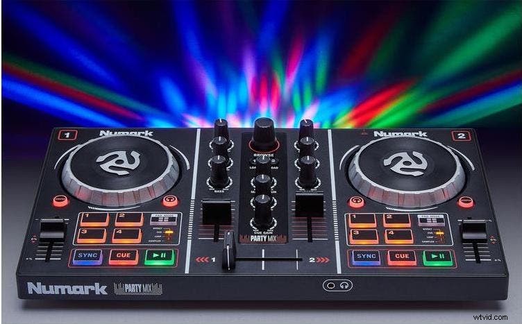 DJ-apparatuur instellen voor liveoptredens:opties en best practices 
