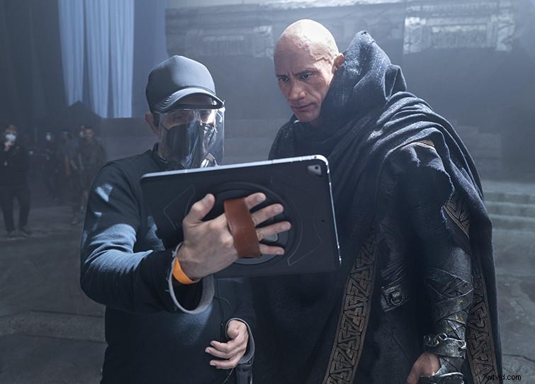 Achter de schermen:montage van  Black Adam  - een interview met Mike Sale 