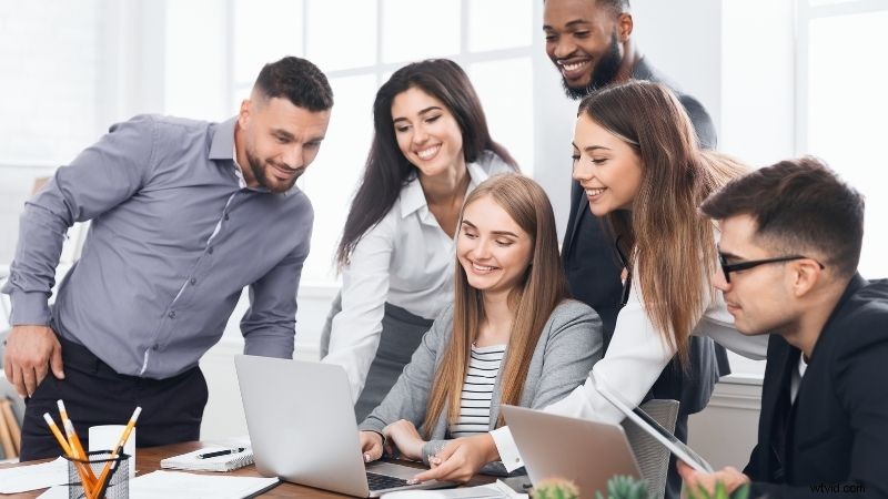 Lovart AI Review 2026:is de AI Design Agent uw investering waard? 