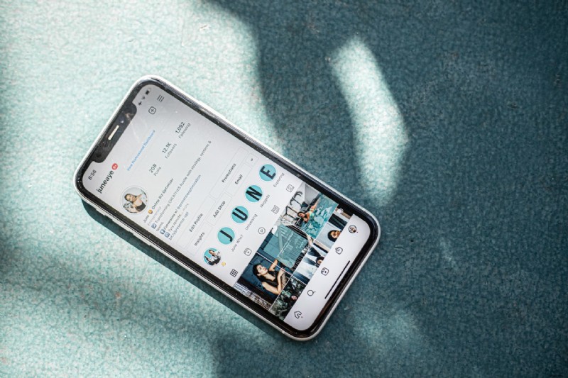 Video s roteren op Instagram:een complete gids (rollen, verhalen en live) 