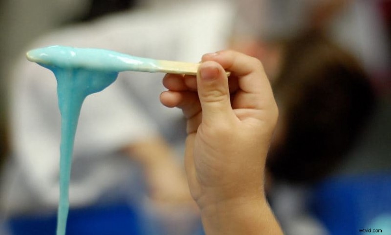 Maak virale slijmvideo s:tips en eenvoudige tutorials voor beginners 