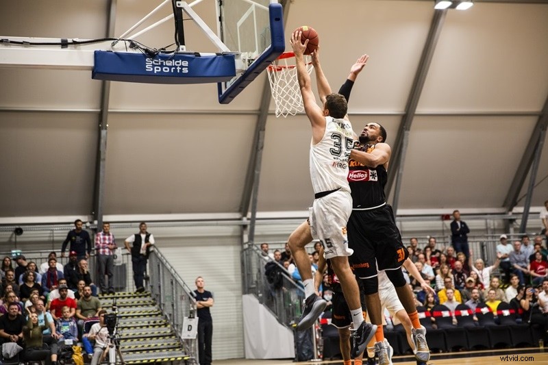 Beste iMovie-alternatieven voor het omkeren van video s op de iPhone 