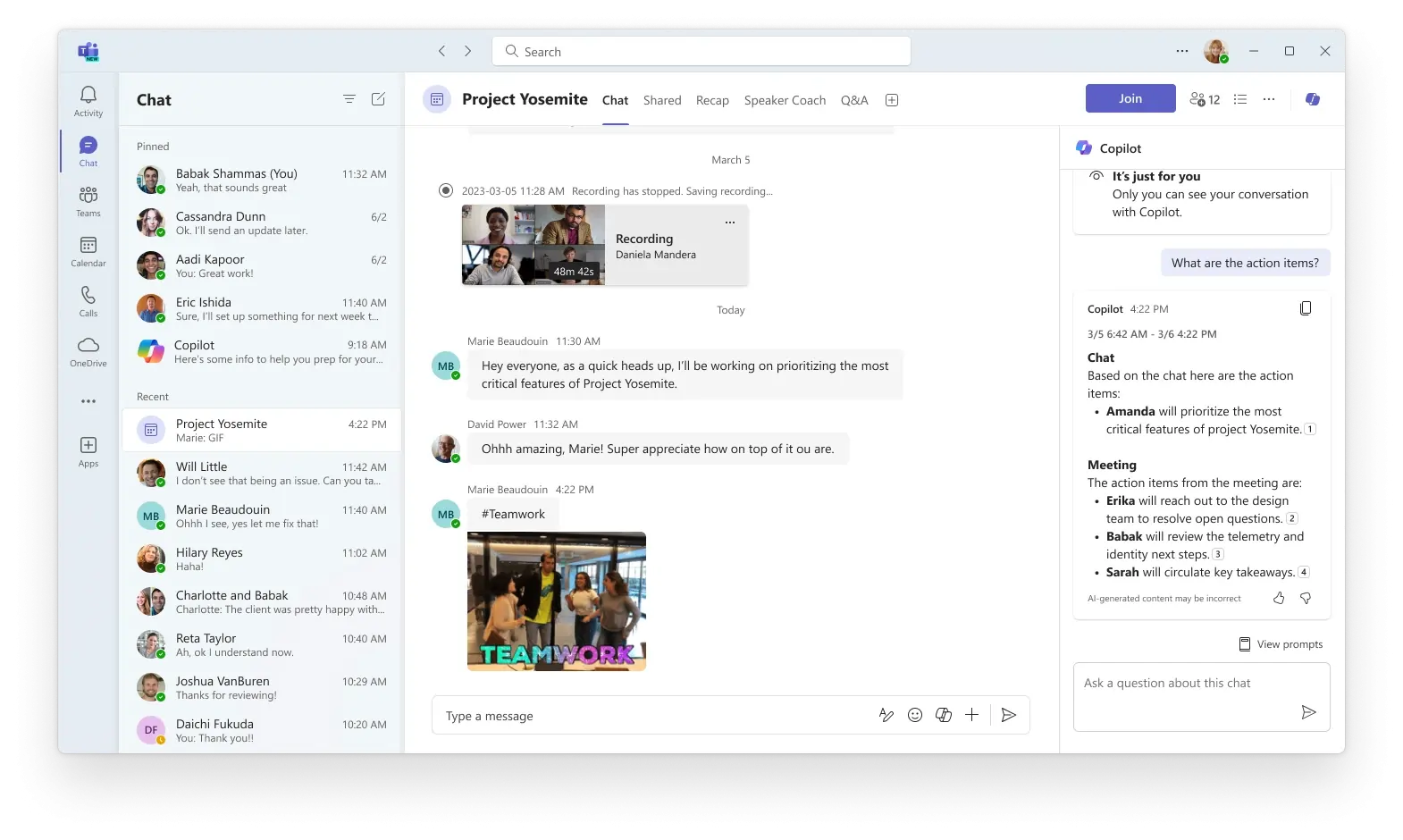 Webex vs Microsoft Teams :une comparaison complète (2024)