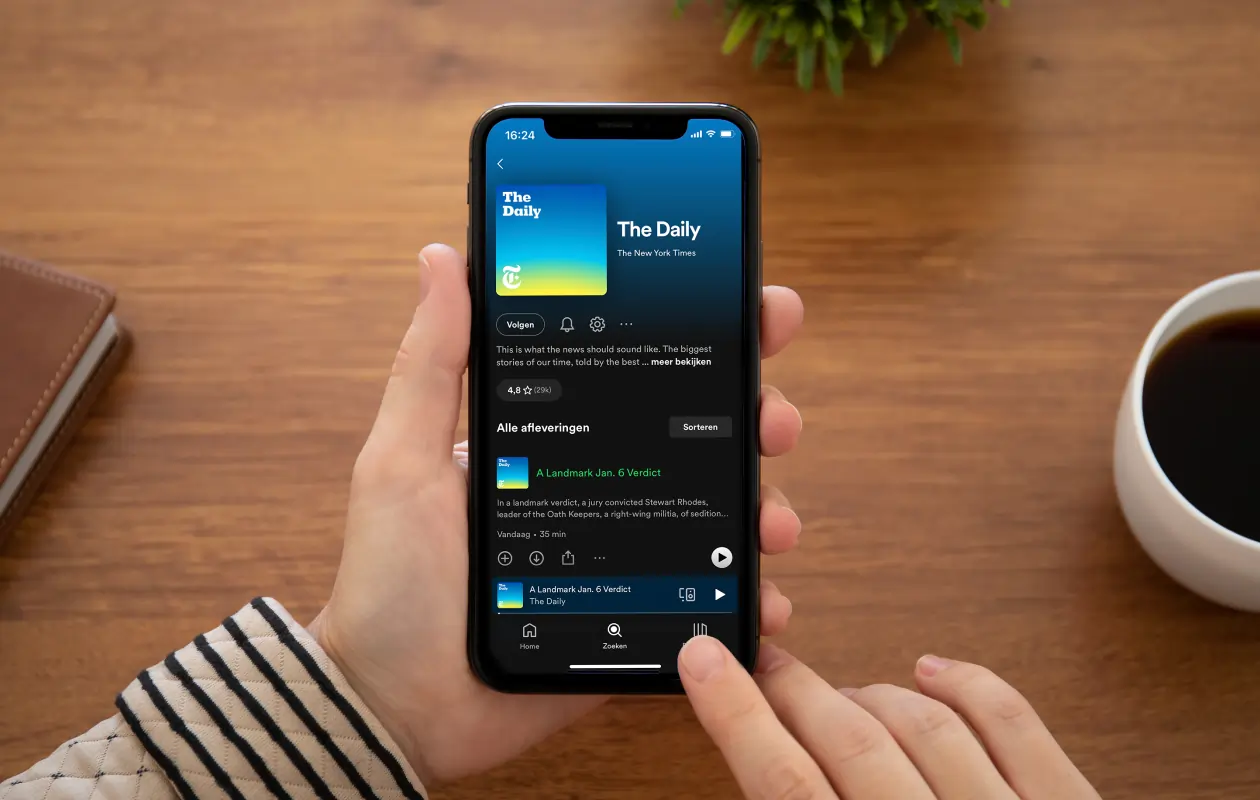 Beste Buzzsprout-alternatieven voor podcasthosting in 2026 en kostenverdeling voor webinars 