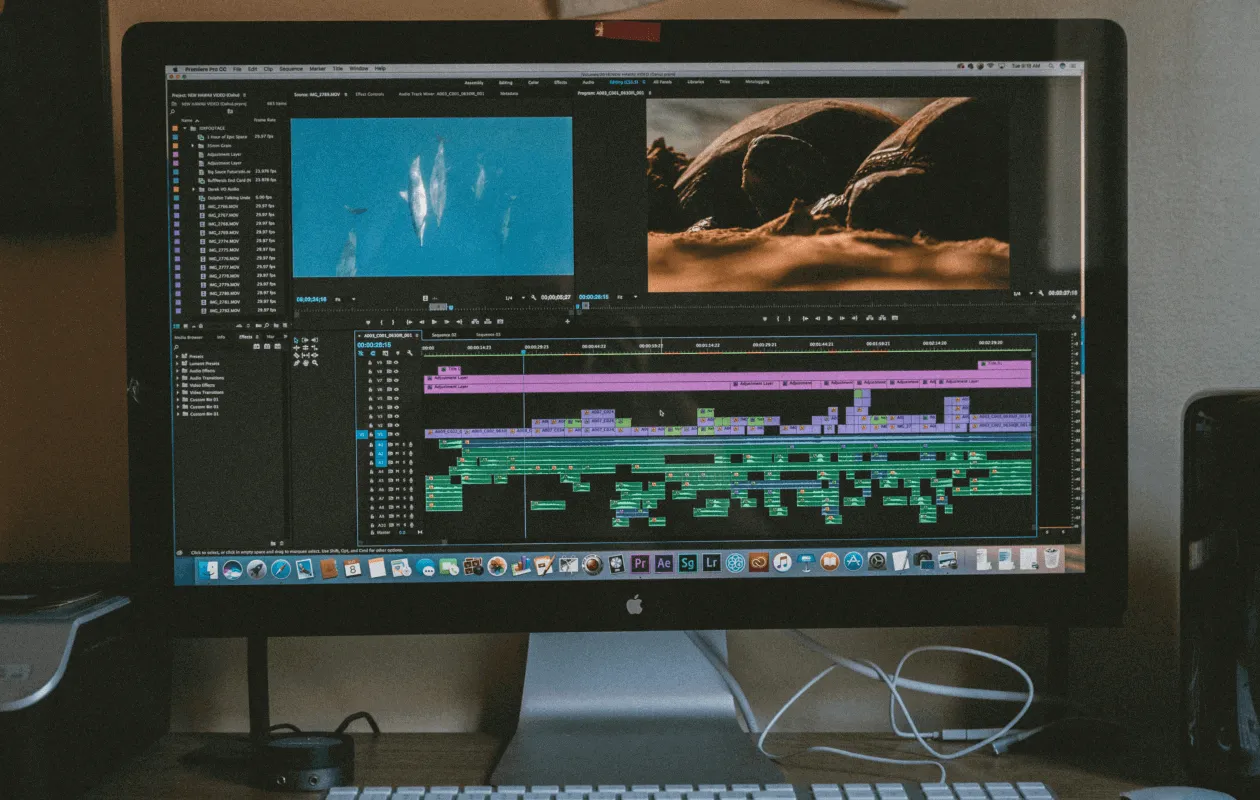 Beste Buzzsprout-alternatieven voor podcasthosting in 2026 en kostenverdeling voor webinars 