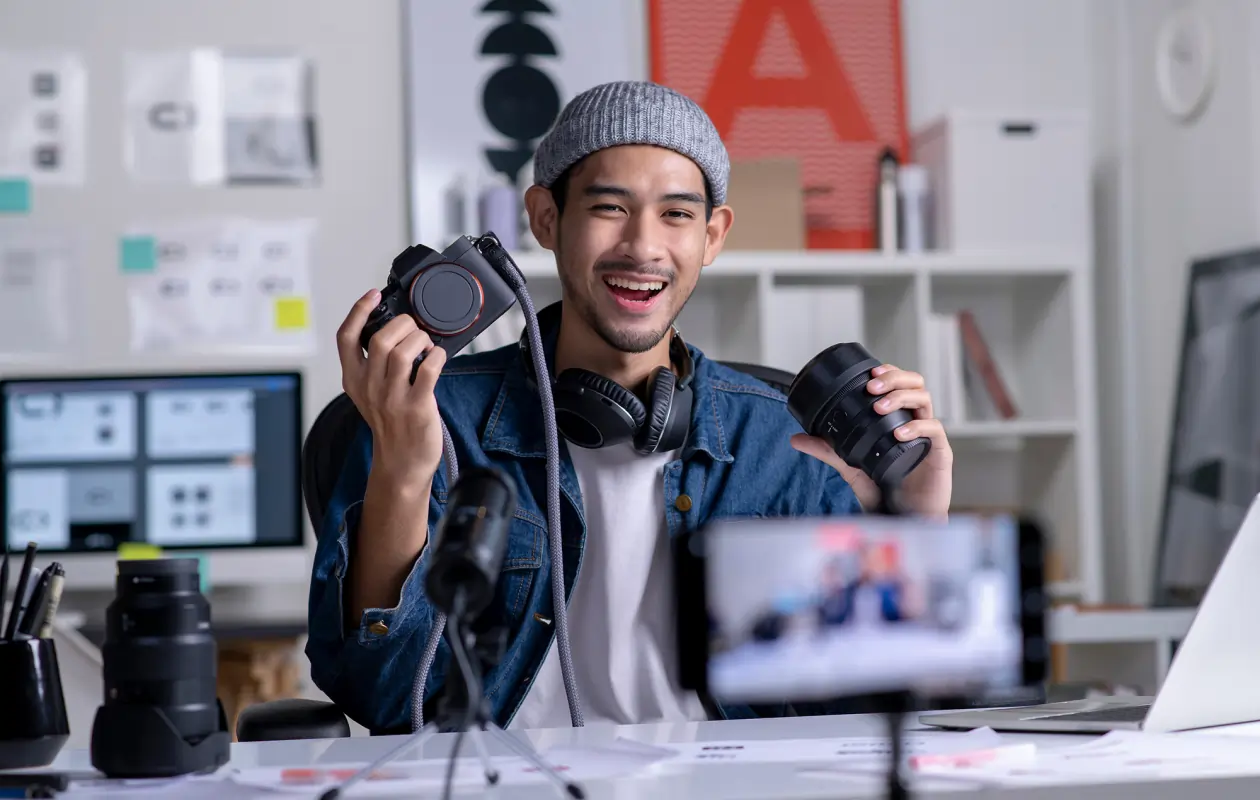 Beste Buzzsprout-alternatieven voor podcasthosting in 2026 en kostenverdeling voor webinars 