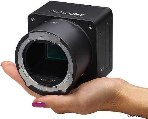Phase One の iXU150:最小、最軽量の UAV 用中判カメラ 