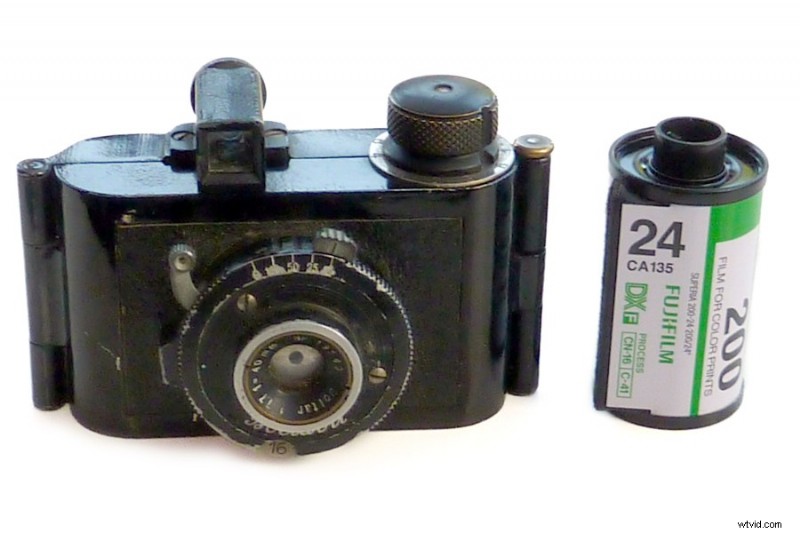 古典的なボルタビット I:1935 年のドイツのコンパクトなフィルムカメラ